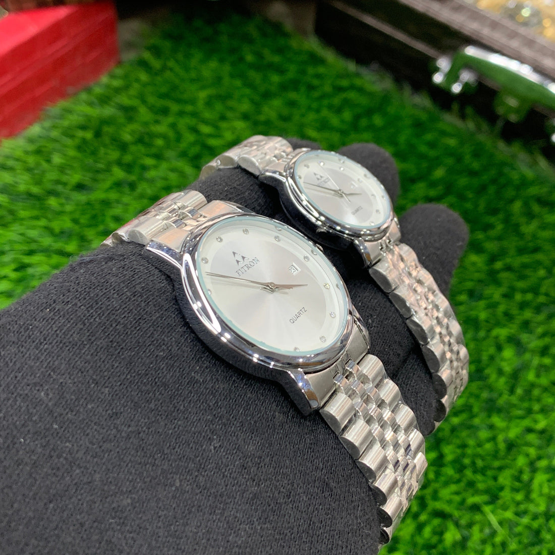 FITRON Couple Watches – Silver Chain with White Dial (original/waterproof)