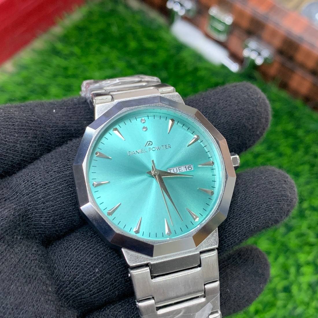 Daniel Powter DP - Silver with Tiffany Green dial